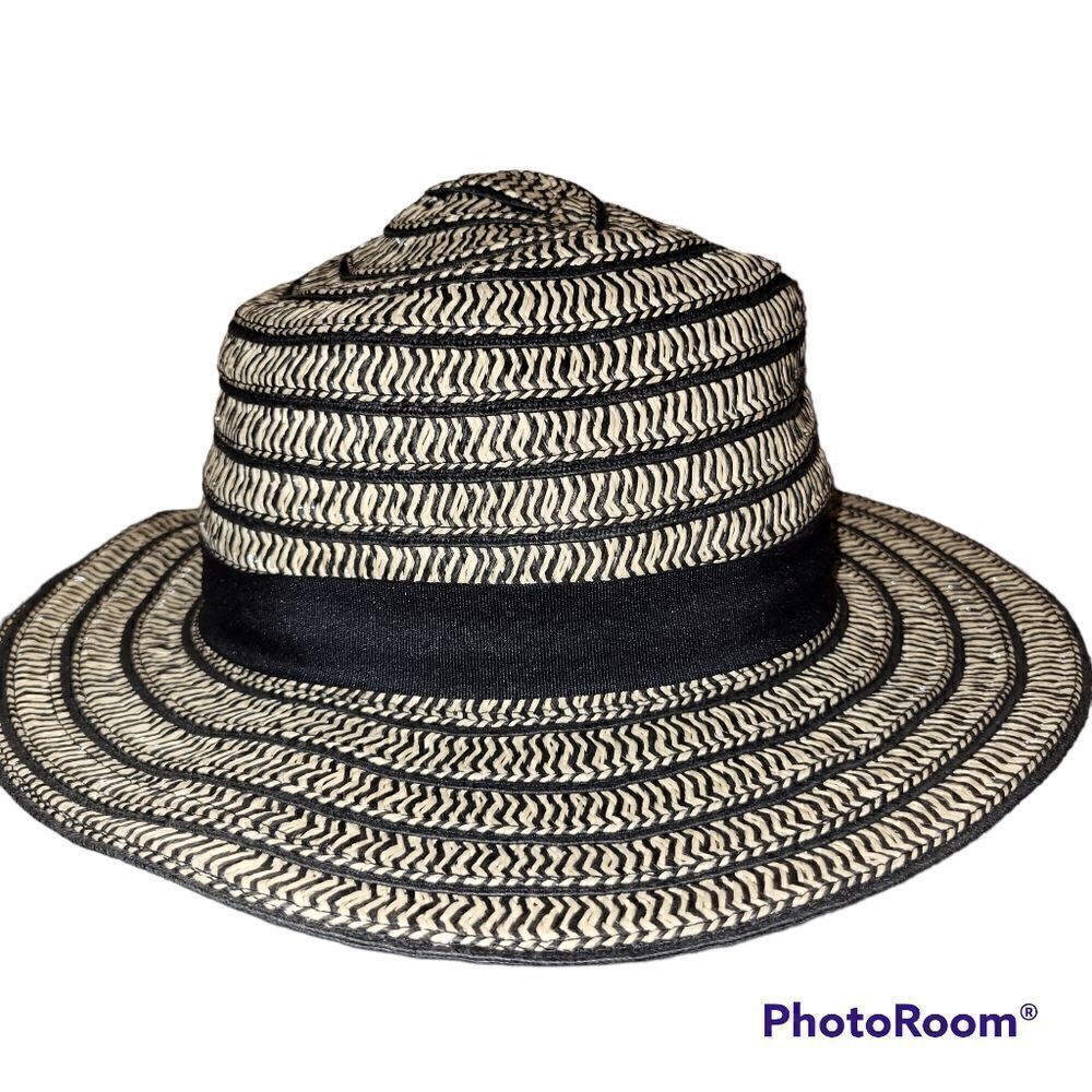 Olive and Pique hat. 